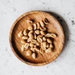 Can budgies eat peanuts?